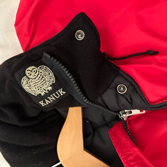 Kanuk Women’s Winter Coat - Picture 2 of 3